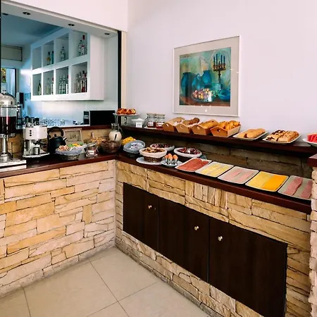 Casa Di Roma Aparthotel